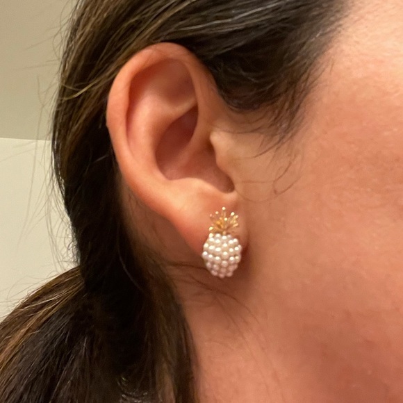 Pineapple White & Gold Stud Earrings with Faux Pearls Cute Stud Earrings - Picture 7 of 7